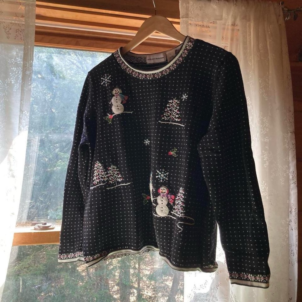 Alfred Dunner Women’s Large Winter Sweater